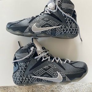 Nike Lebron 12 Grey Metallic Black History Month